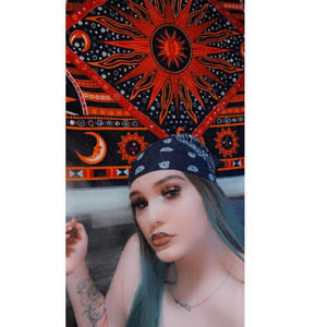 Meet your Posher, Reagan